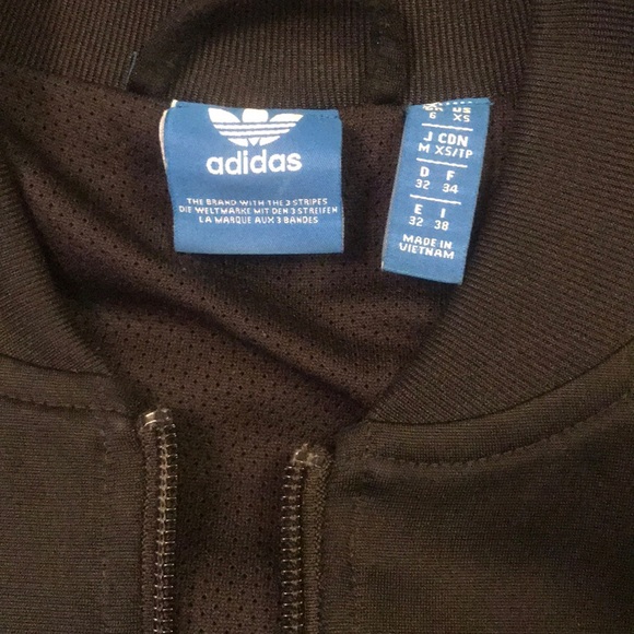 Adidas jacket - Picture 5 of 5